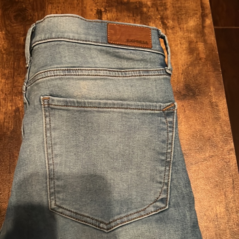 Express Jeans - Picture 3 of 4
